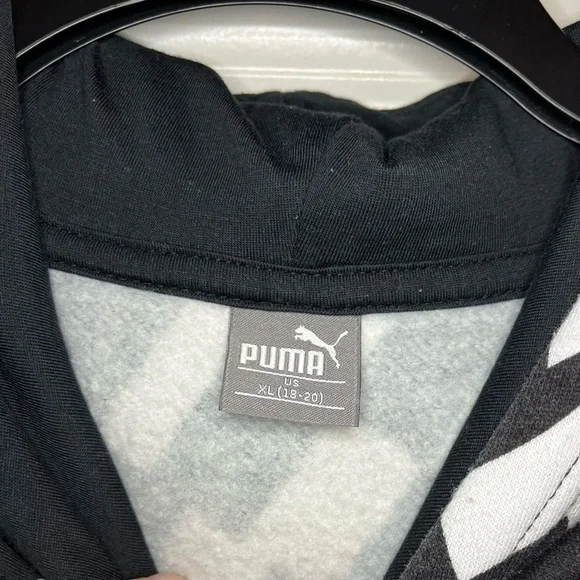 Puma | Allover Logo Graphic Hoodie | Black/White | Youth XL 18-20 - Picture 3 of 4